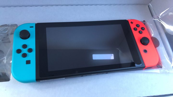 Nintendo Switch Unboxing Foto